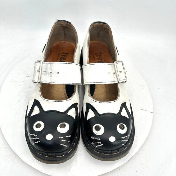 Tredair Shoes - Tredair Women Size 7 White Black Kitty Leather Mary Jane Buckle Casual Shoes
